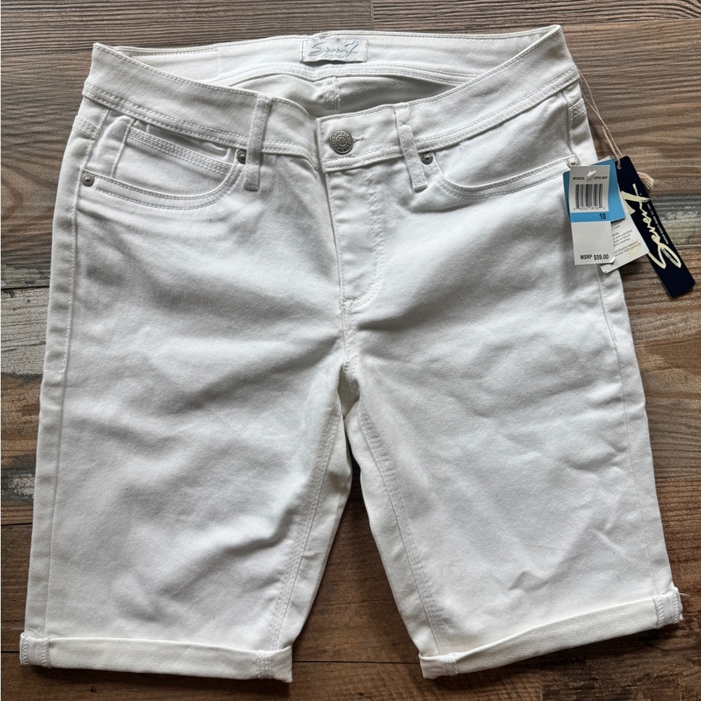 Seven7 White Bermuda Shorts Stretchy Denim
